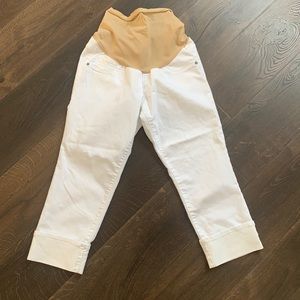 Motherhood Maternity Capri Pants